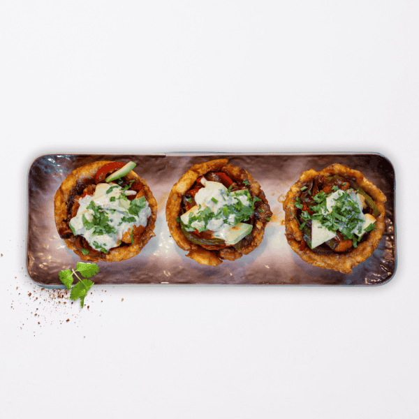 13 Cestas de plátano macho rellenas de camarón y verduras