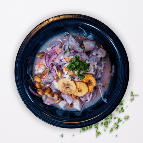20 Ceviche levanta muertos (camarón, pescado y calamar)